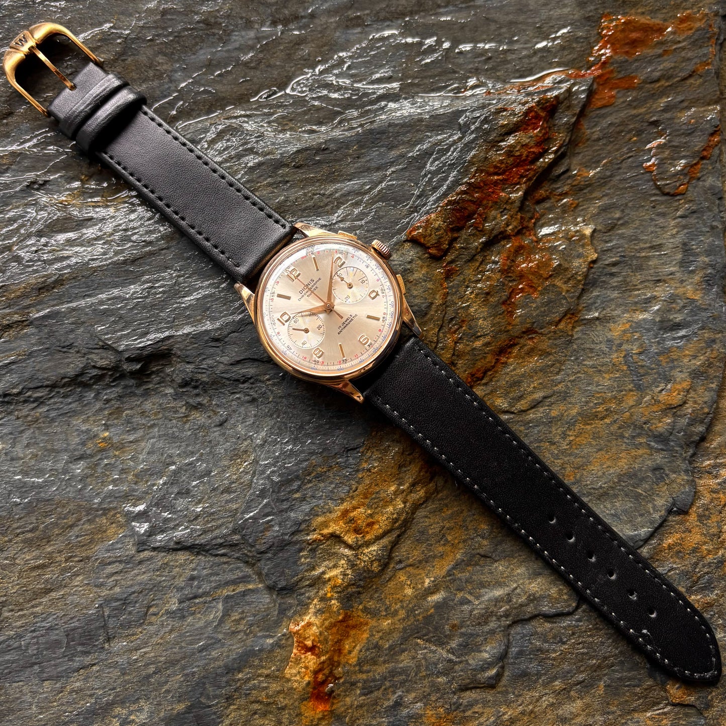 DIONIS CHRONOGRAPHE SUISSE - 18K GOLD - 1960s