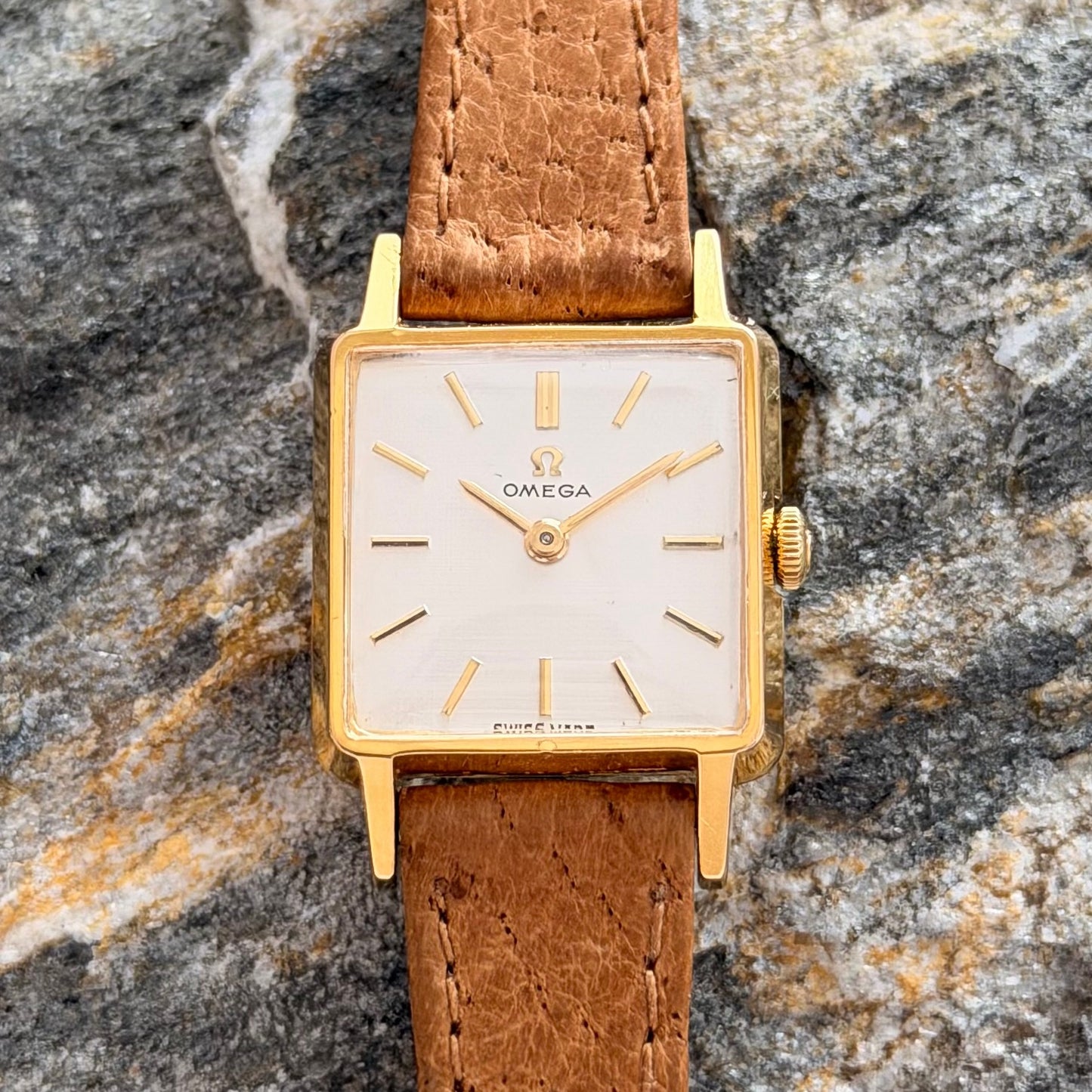 OMEGA CARRÉ - 1961