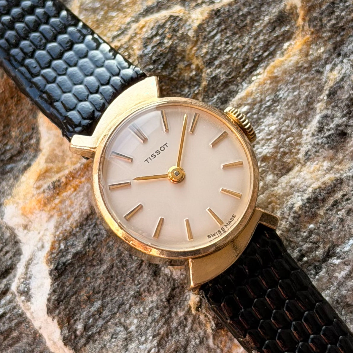 TISSOT LADIES - FANCY LUGS - 1960