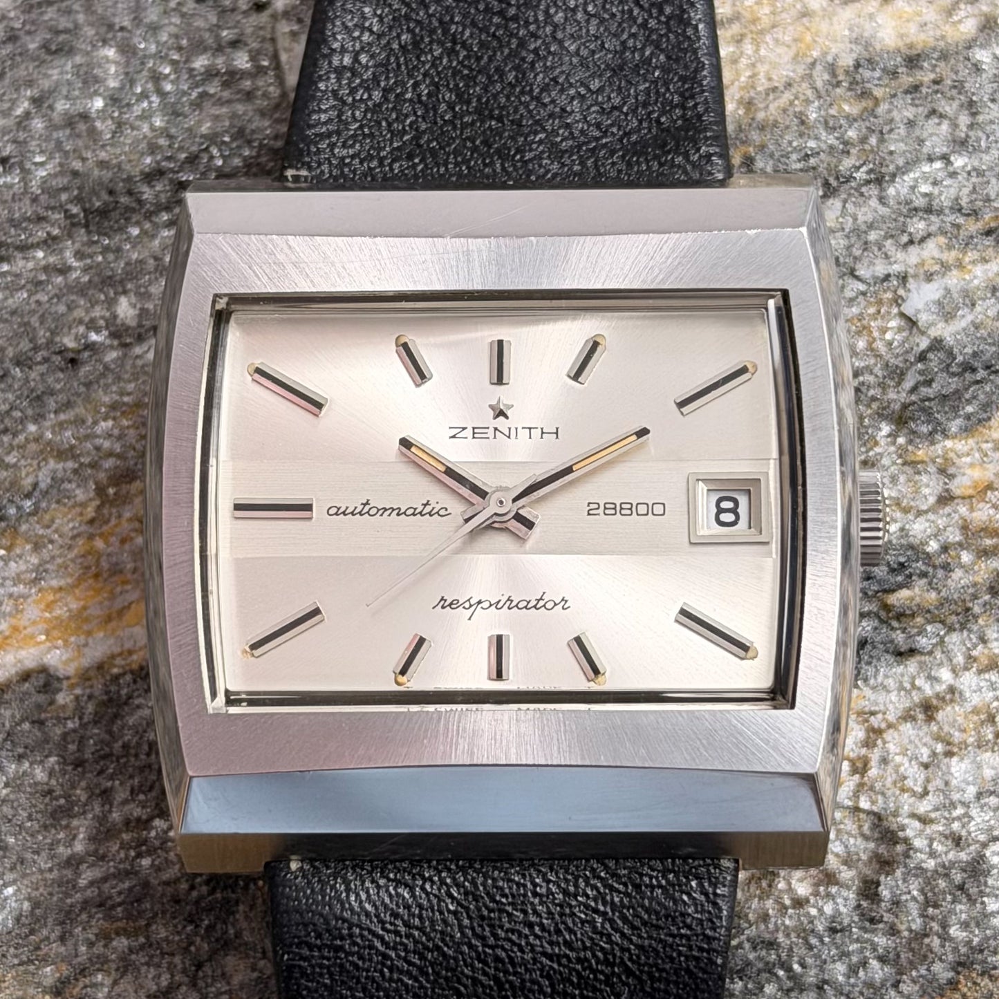 ZENITH RESPIRATOR AUTOMATIC - 1970s - NOS