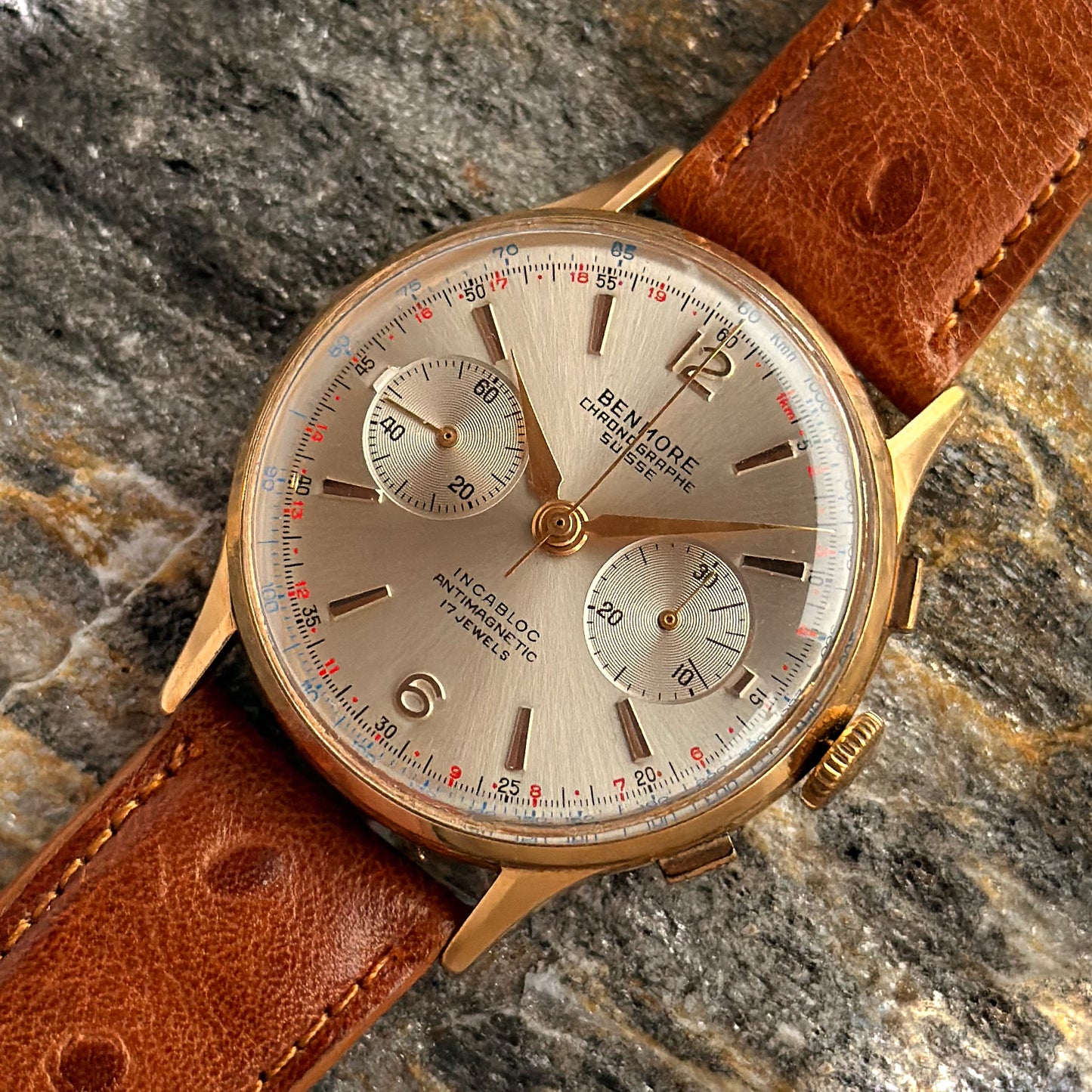 BENMORE CHRONOGRAPHE SUISSE - 18K GOLD - 1950s