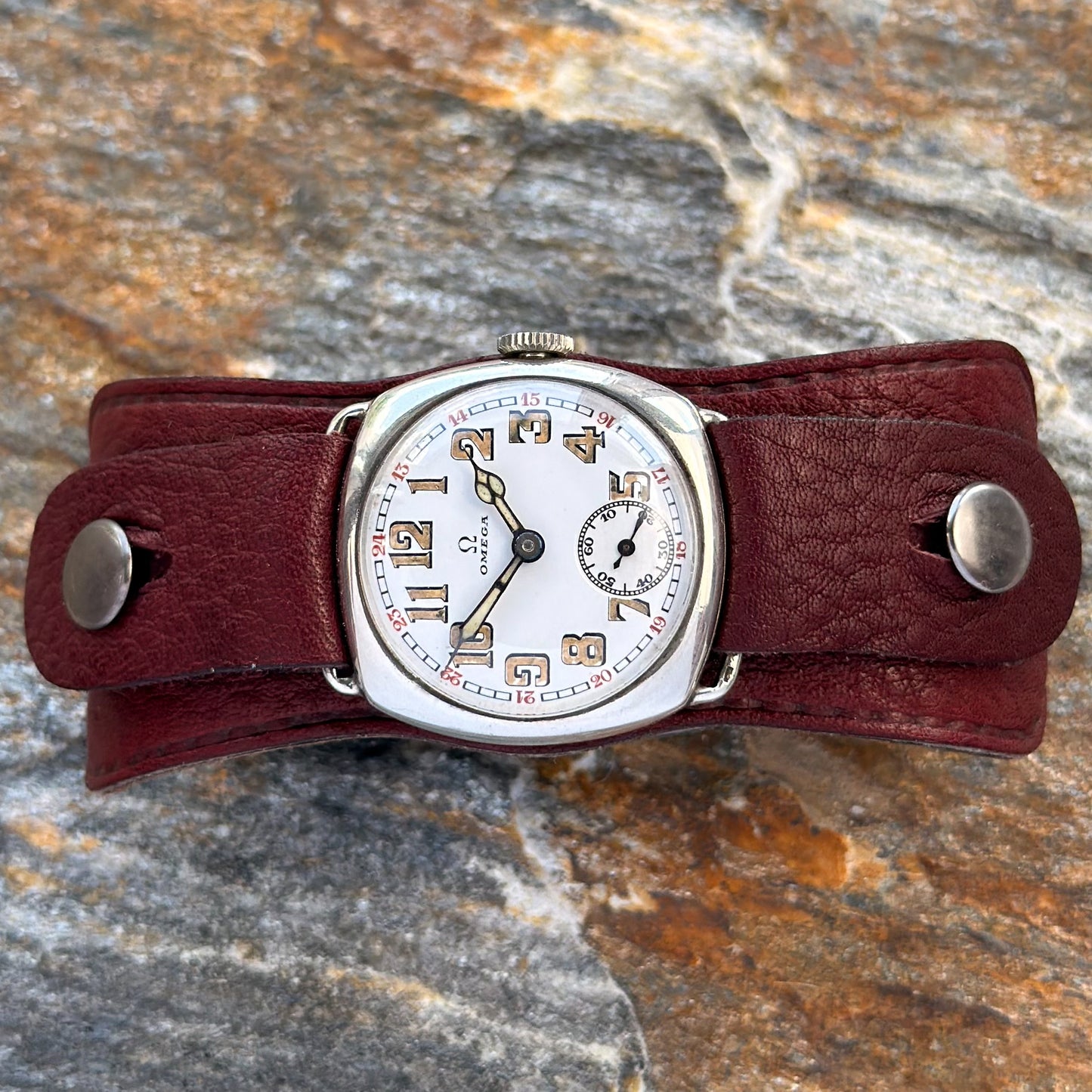 OMEGA CUSHION - COIN SILVER 0.900 - 1923 - RARE CONDITION