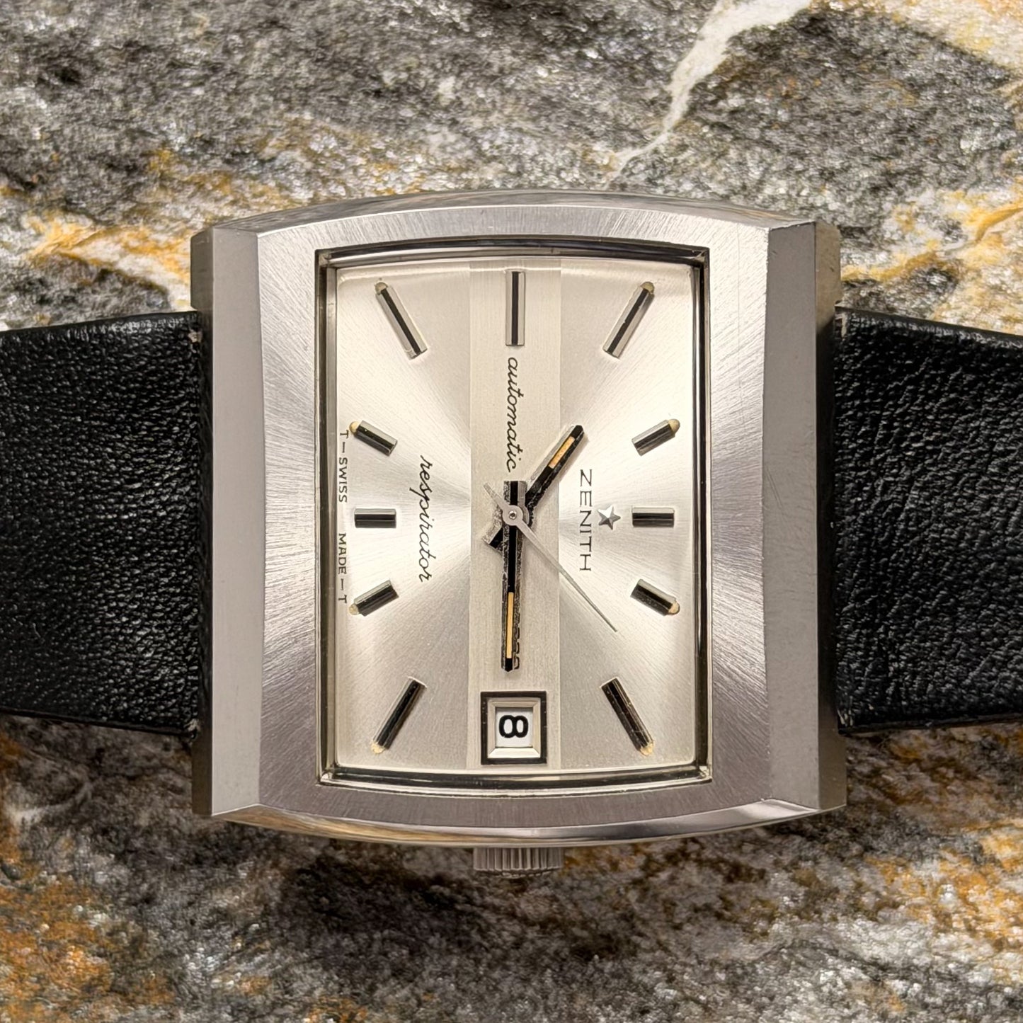 ZENITH RESPIRATOR AUTOMATIC - 1970s - NOS