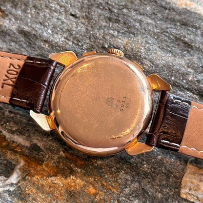 DULCIA CHRONOGRAPHE SUISSE - 18К GOLD - 1950s