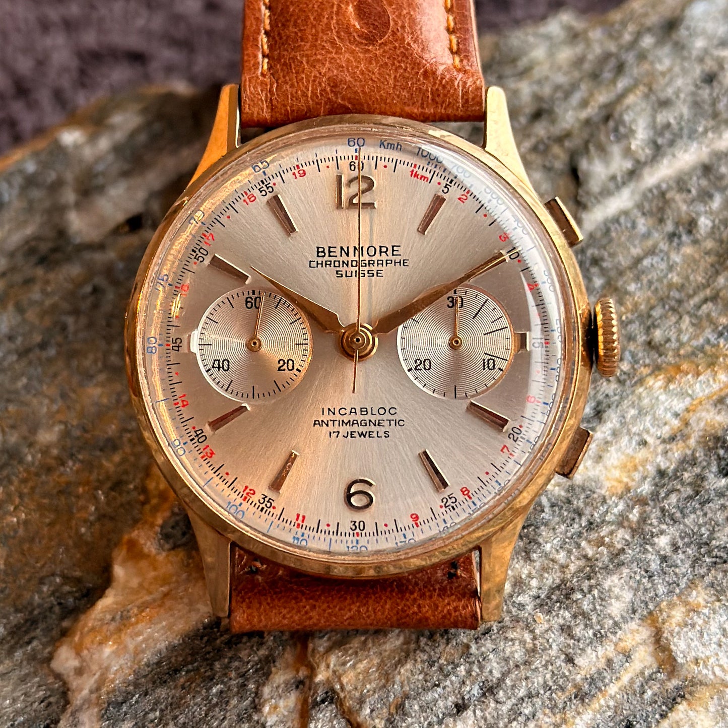BENMORE CHRONOGRAPHE SUISSE - 18K GOLD - 1950s
