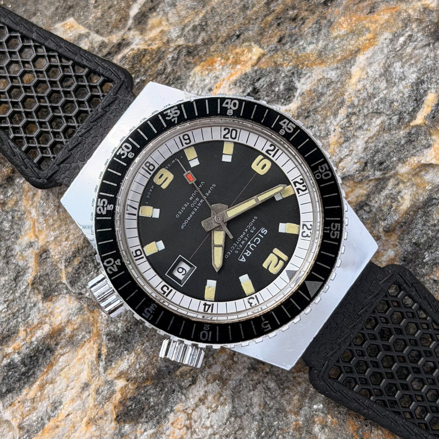 SICURA SUPERWATERPROOF 400 - TWIN CROWN DIVER COMPRESSOR - 1968
