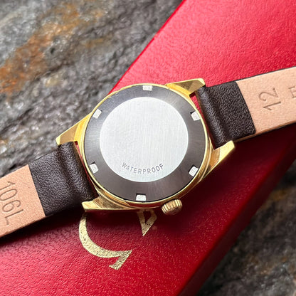 OMEGA GENÈVE LADY AUTOMATIC - CHAMPAGNE SUNBURST DIAL - 1968