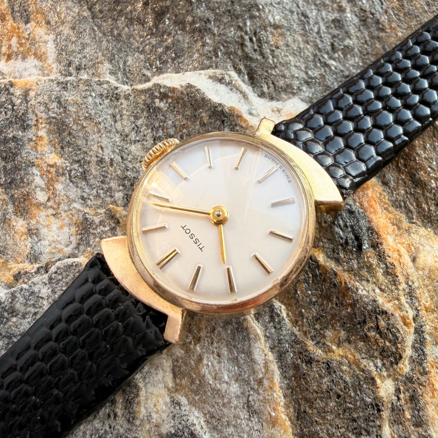 TISSOT LADIES - FANCY LUGS - 1960