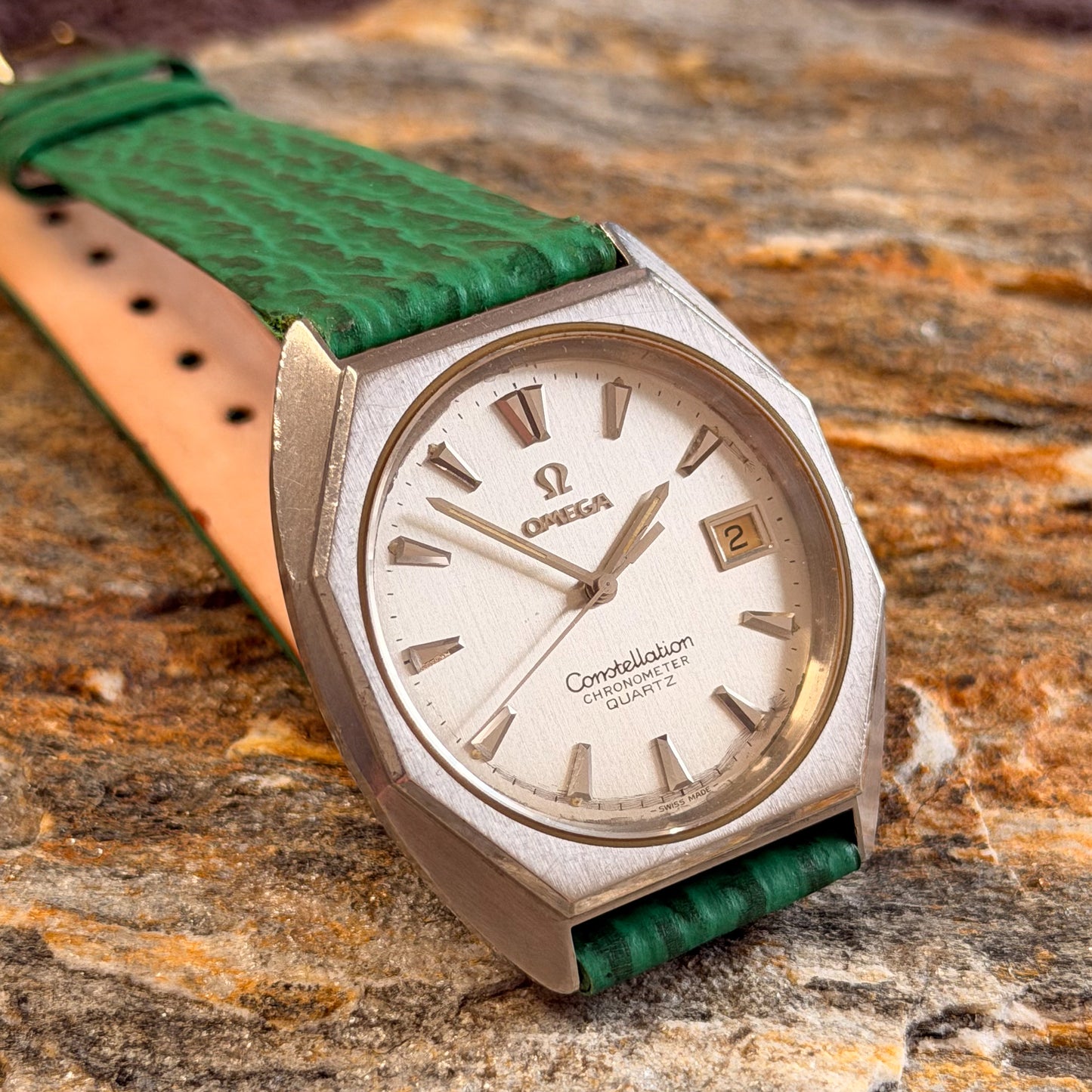 OMEGA CONSTELLATION CHRONOMETER - 1977