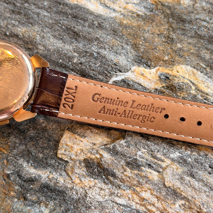 DULCIA CHRONOGRAPHE SUISSE - 18К GOLD - 1950s