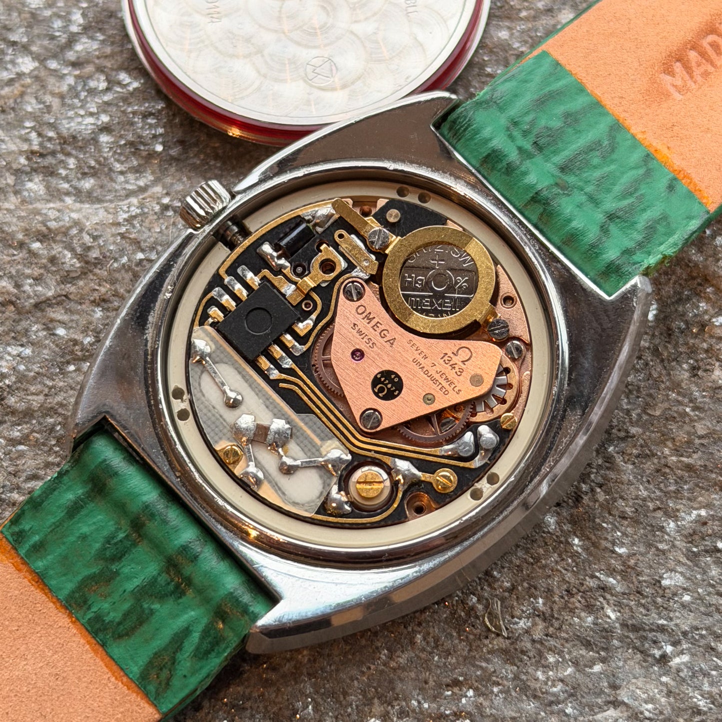 OMEGA CONSTELLATION CHRONOMETER - 1977