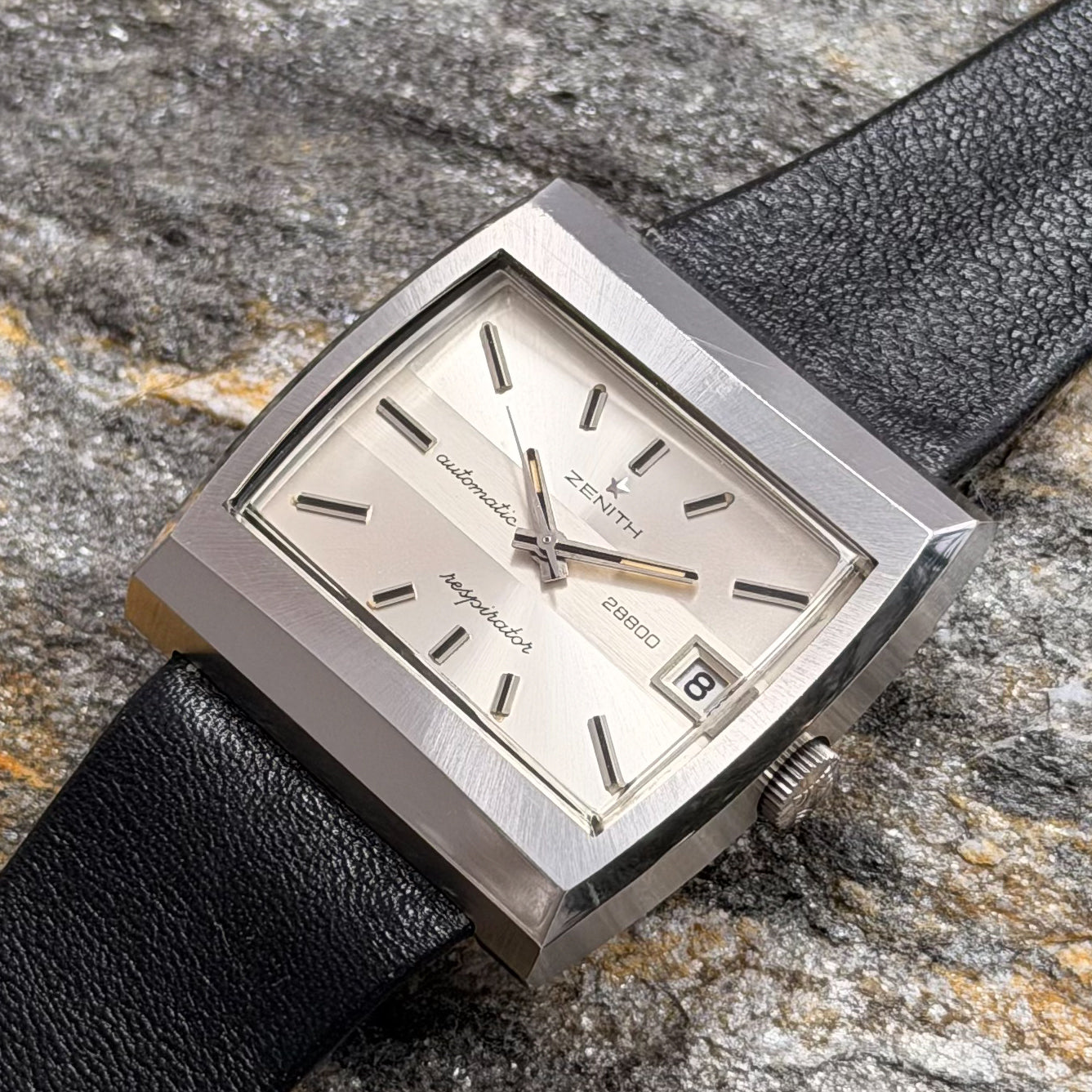 ZENITH RESPIRATOR AUTOMATIC - 1970s - NOS