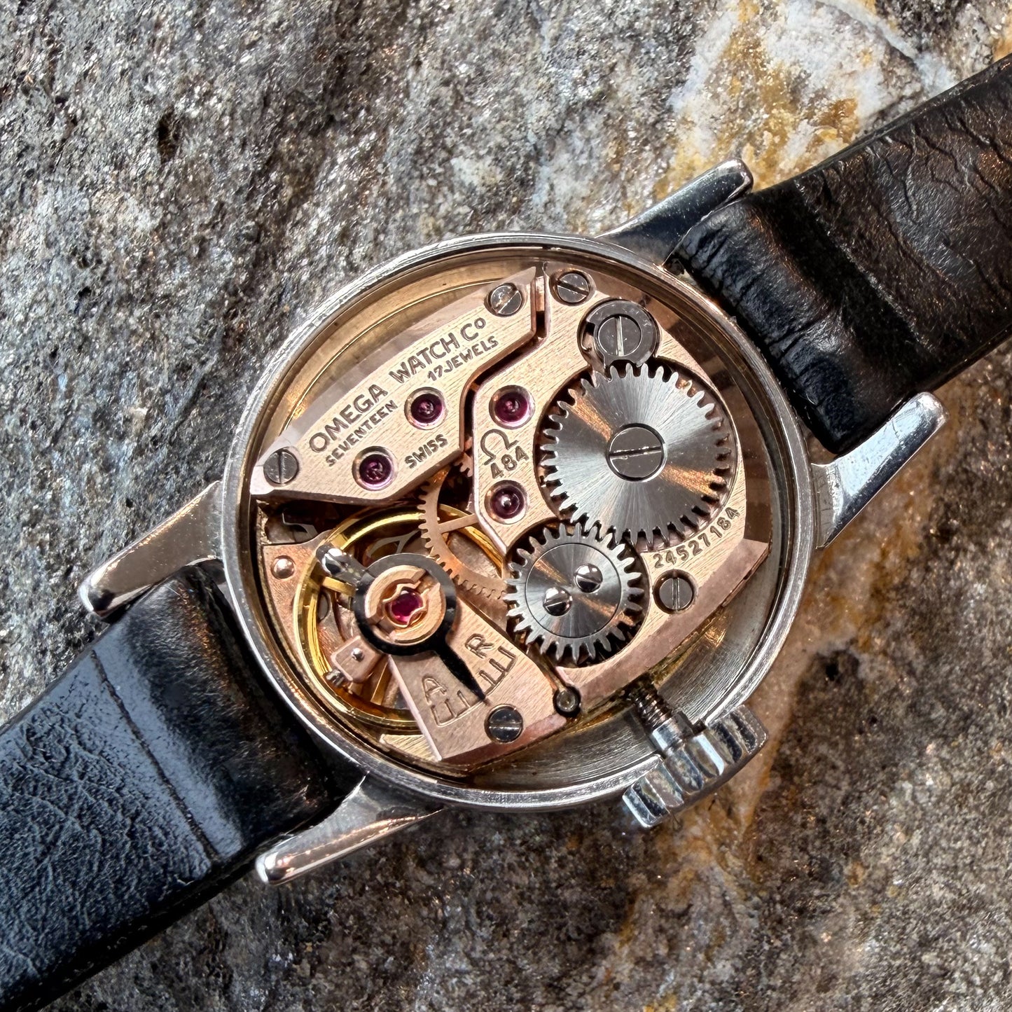 OMEGA SAPPHETTE "DIAMOND CUT" - NOS - PORTUGUESE CONNECTION - 1966