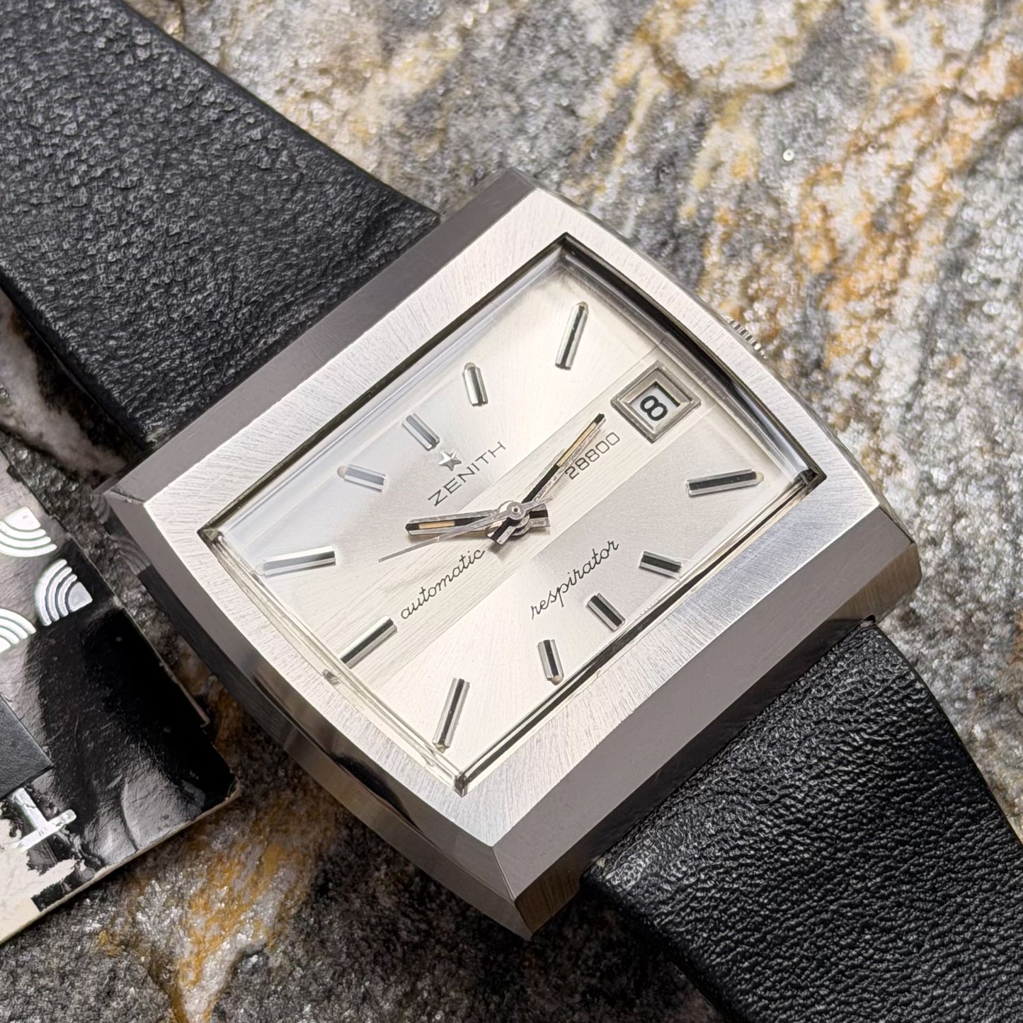 ZENITH RESPIRATOR AUTOMATIC - 1970s - NOS