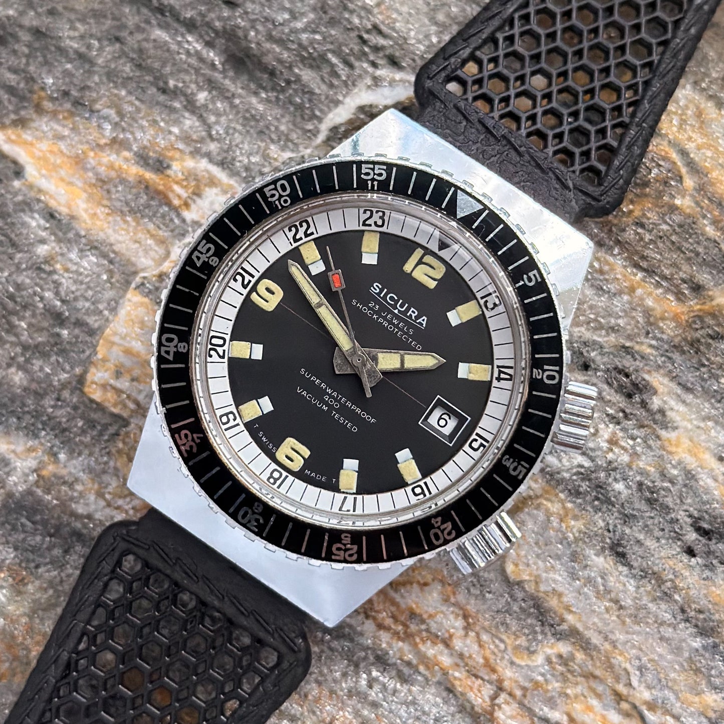 SICURA SUPERWATERPROOF 400 - TWIN CROWN DIVER COMPRESSOR - 1968