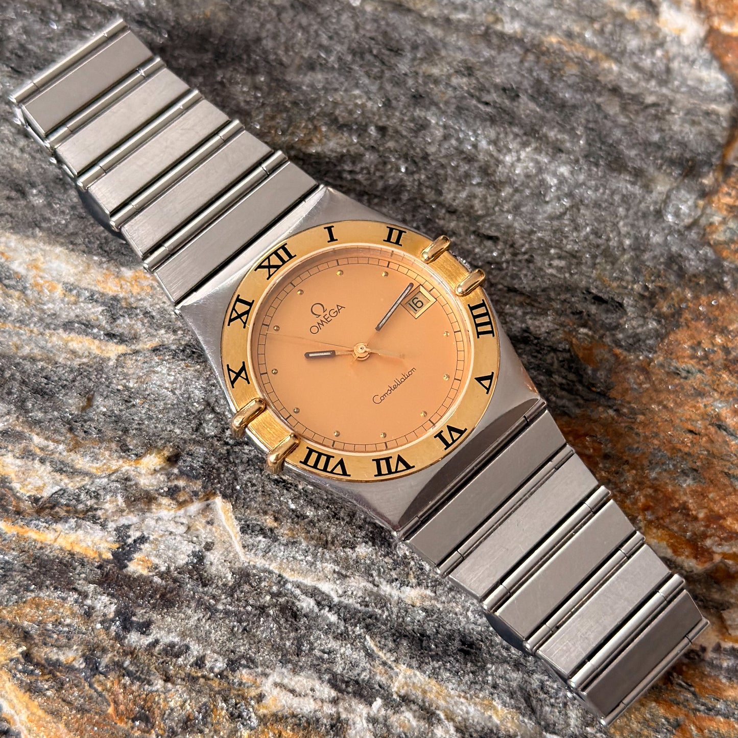 OMEGA CONSTELLATION MANHATTAN - 18K GOLD/STEEL - 1991