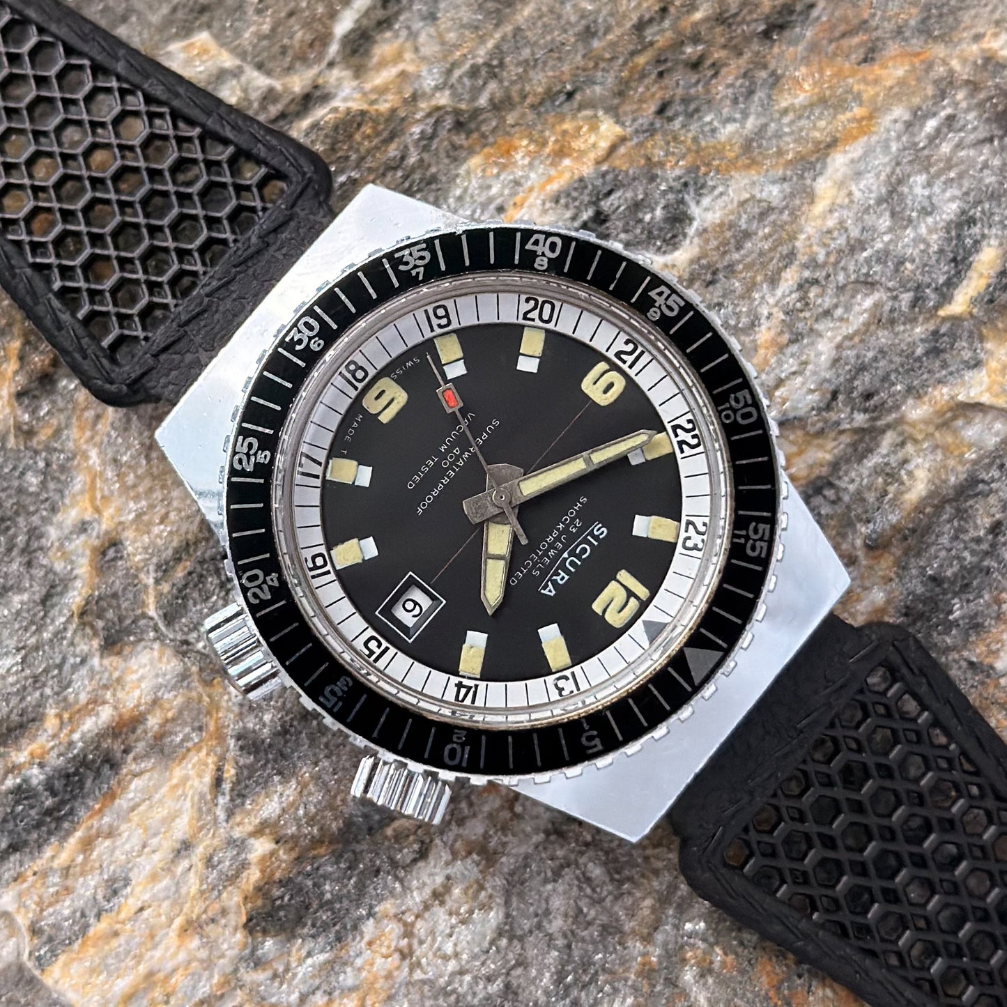 SICURA SUPERWATERPROOF 400 - TWIN CROWN DIVER COMPRESSOR - 1968