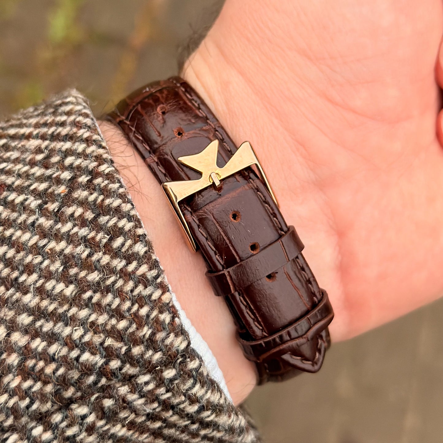 DULCIA CHRONOGRAPHE SUISSE - 18К GOLD - 1950s