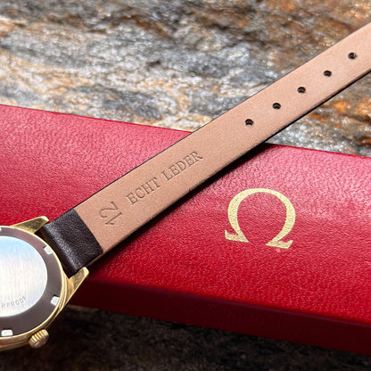OMEGA GENÈVE LADY AUTOMATIC - CHAMPAGNE SUNBURST DIAL - 1968