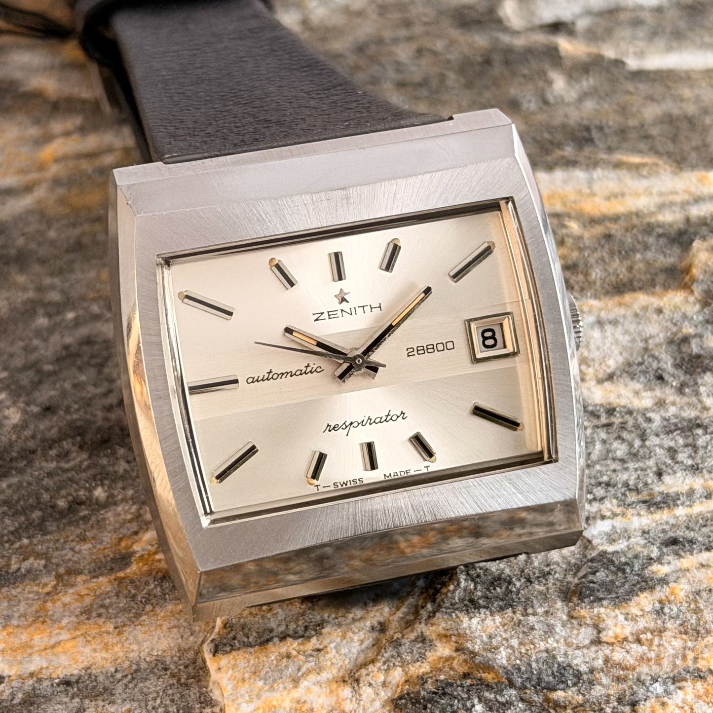 ZENITH RESPIRATOR AUTOMATIC - 1970s - NOS