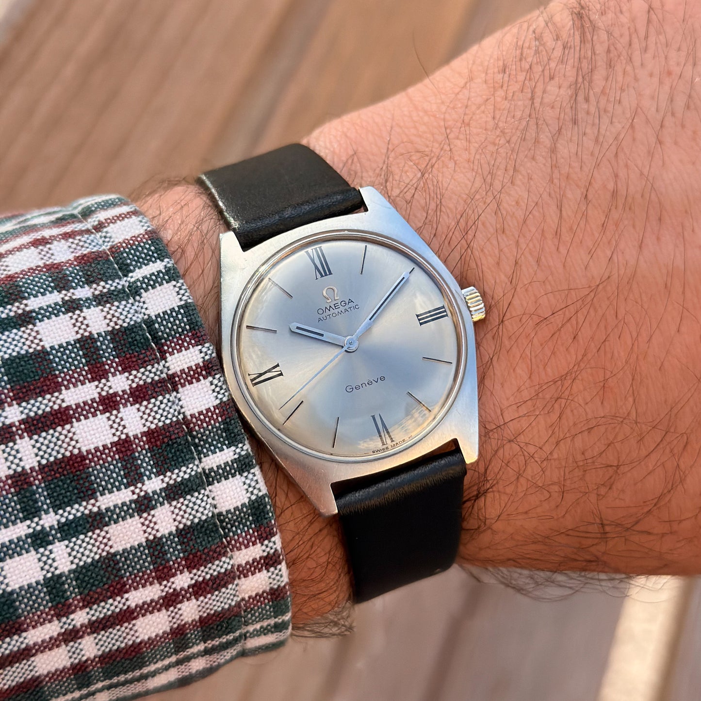 OMEGA GENÈVE AUTOMATIC - SILVER SUNBURST DIAL - 1969