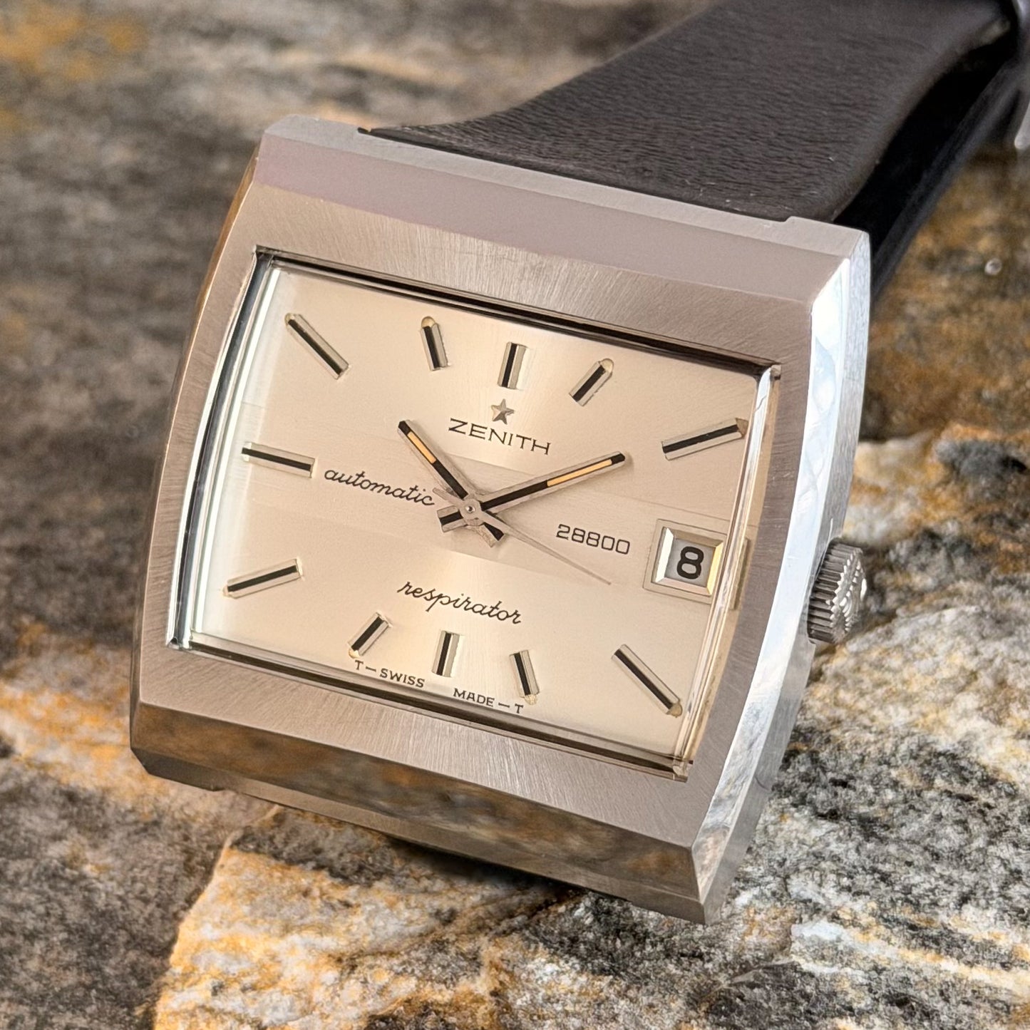 ZENITH RESPIRATOR AUTOMATIC - 1970s - NOS