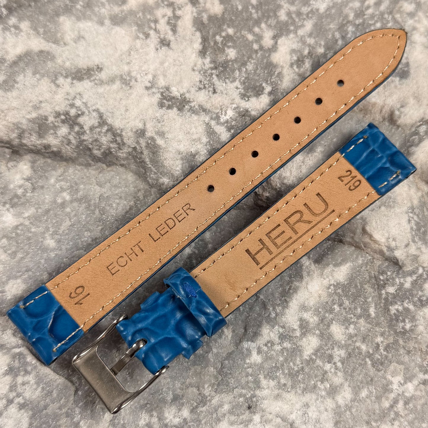 16mm - HERU - 1980s - NOS - AZURE BLUE CROCODILE GRAIN