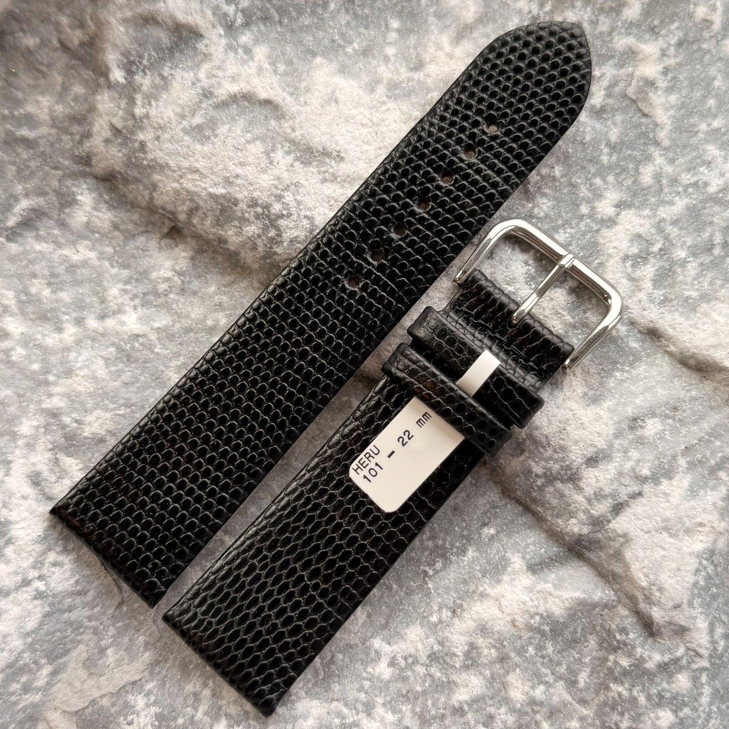 22mm - HERU - 1980s - NOS - BLACK LIZARD GRAIN