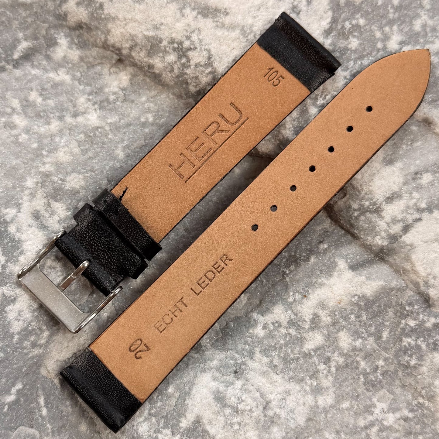 20mm - HERU - 1980s - NOS - BLACK FINE GRAIN LEATHER