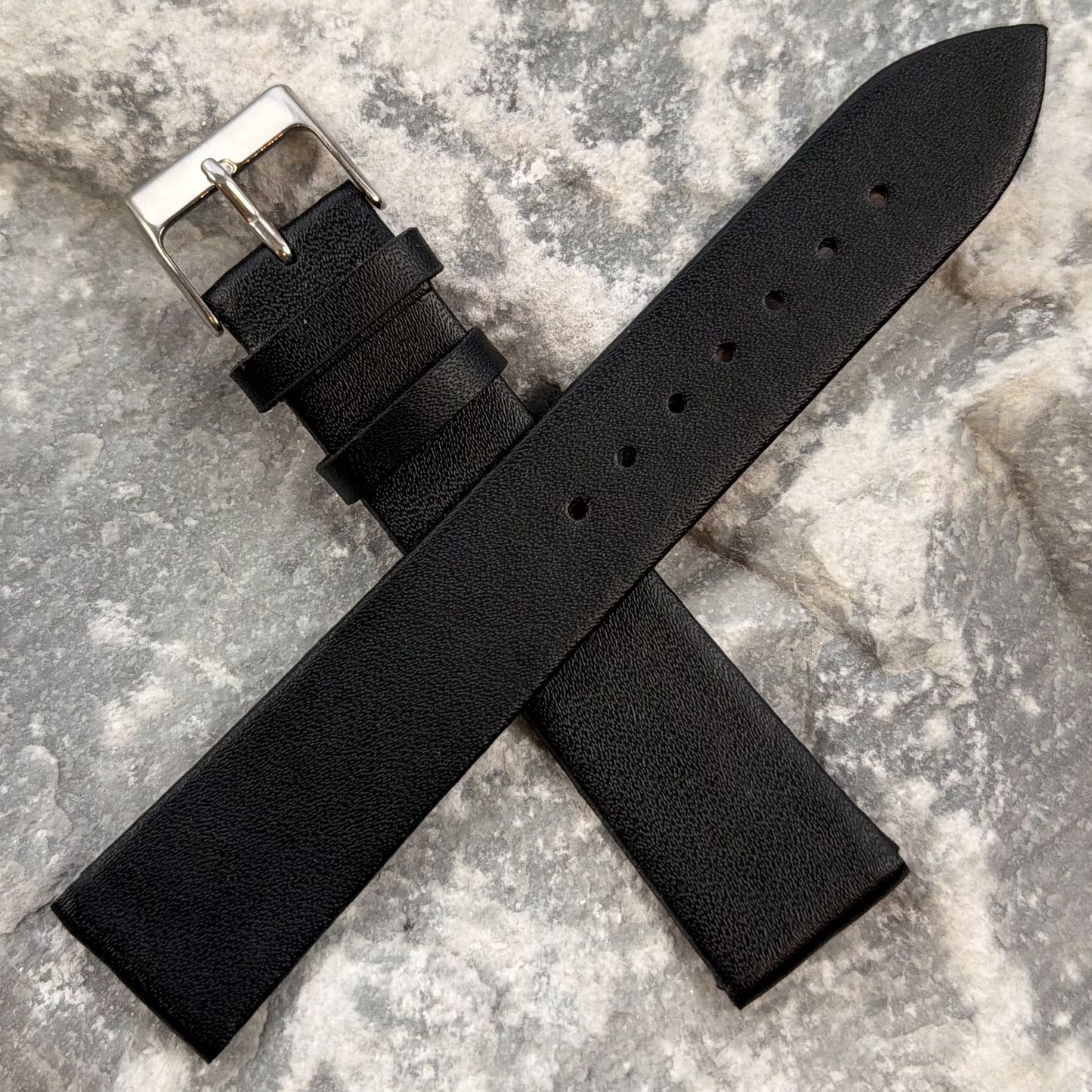 20mm - HERU - 1980s - NOS - BLACK FINE GRAIN LEATHER