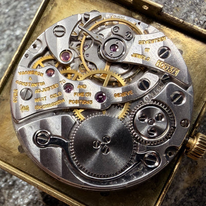 VACHERON CONSTANTIN TANK - 18K GOLD - 1970s