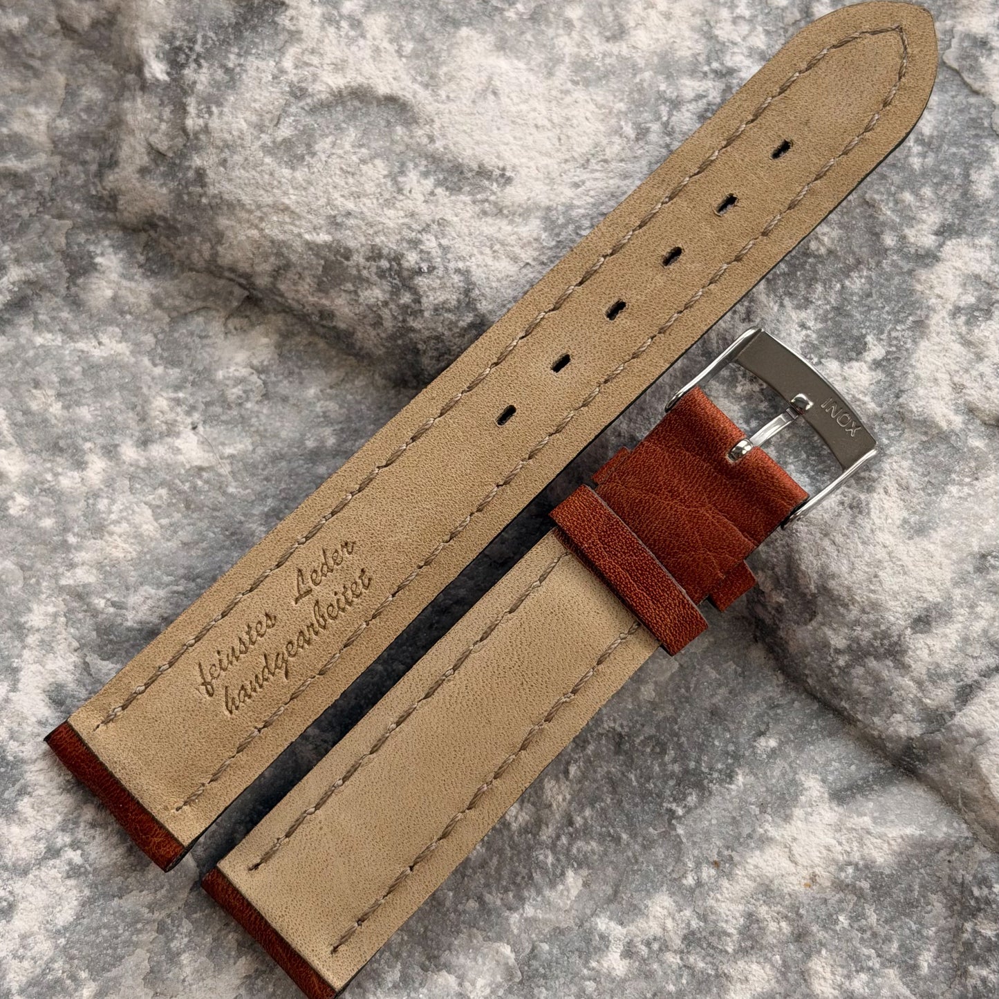 18mm - GERMAN ARTISAN - 1970s - NOS - SHRUNKEN GRAIN LEATHER