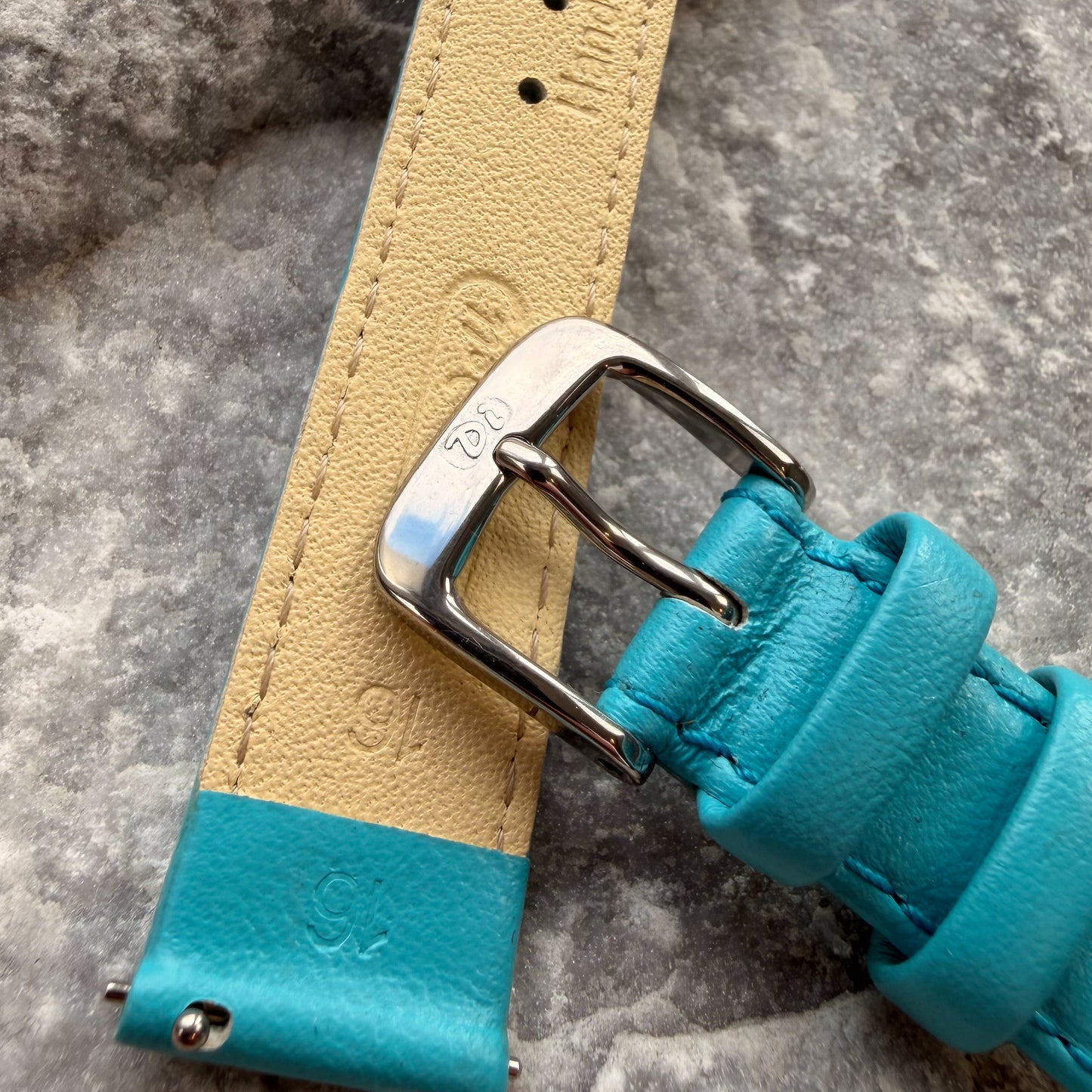 16mm - DI-MODELL - 2000s - NOS -  TIFFANY BLUE SOFT LEATHER - HANDMADE - QUICK-RELEASE